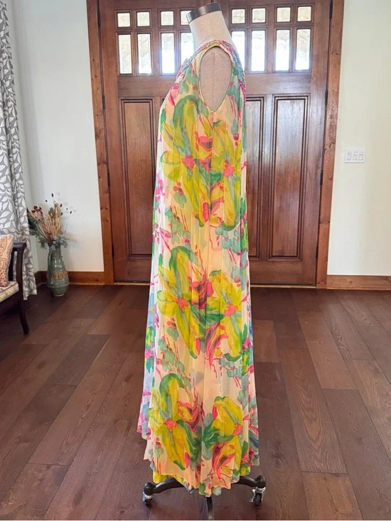 Vintage 1960s Mr. John Jr. Floral Dress with Beaded Neckline Size Small/Medium - Picture 2 of 13